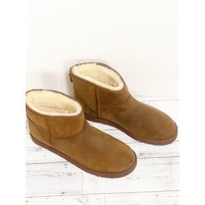 Ugg Men’s Classic Mini Bomber Leather Boots Sz 14